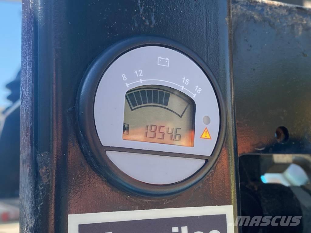 Thwaites mach 865 Damperi za gradilište
