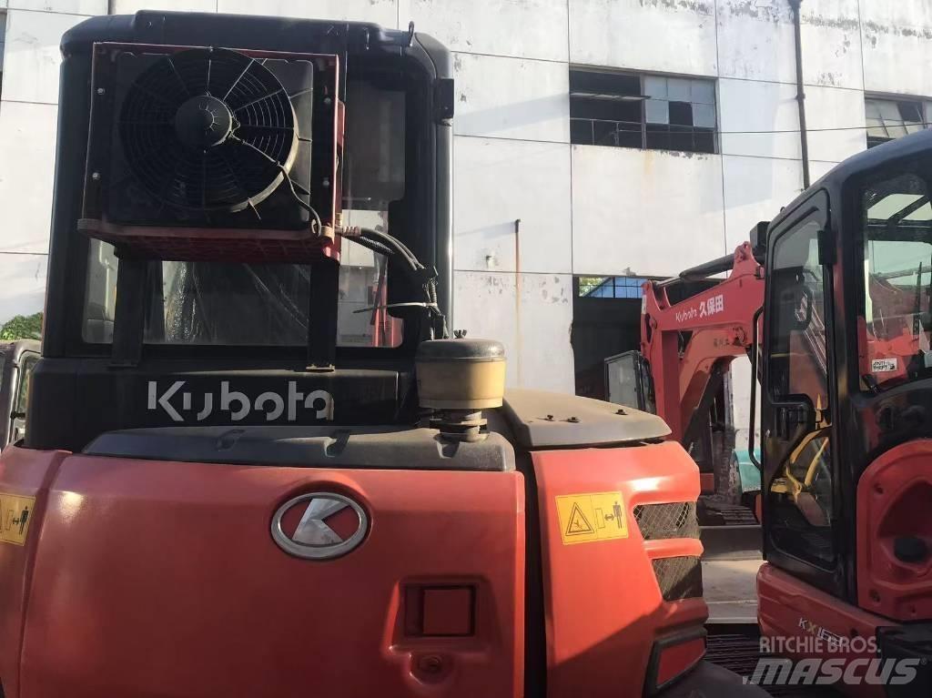 Kubota KX 165 Bageri guseničari