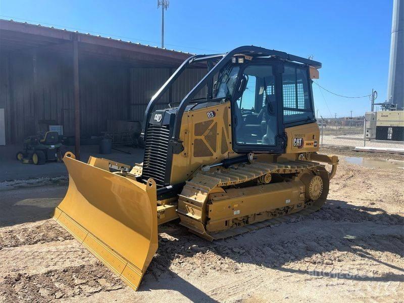 CAT D 3 Buldožeri guseničari