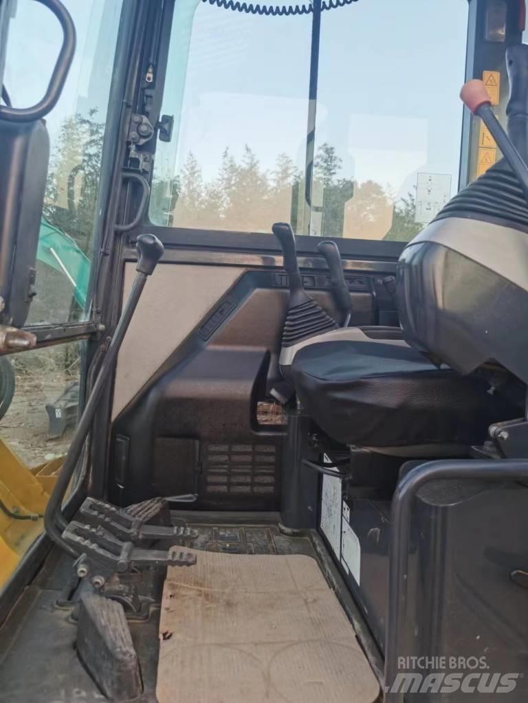 Komatsu PC 56 Mini bageri < 7t