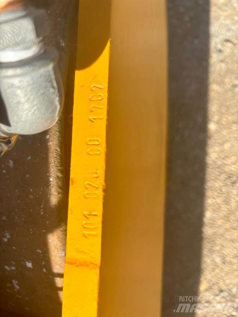 Bomag BW 75 S Valjci sa duplim bubnjem