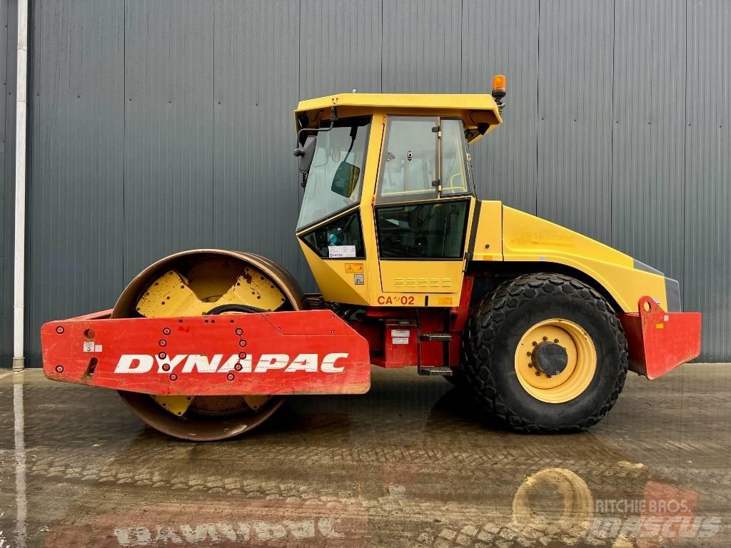 Dynapac CA 302 D Valjci sa jednim bubnjem