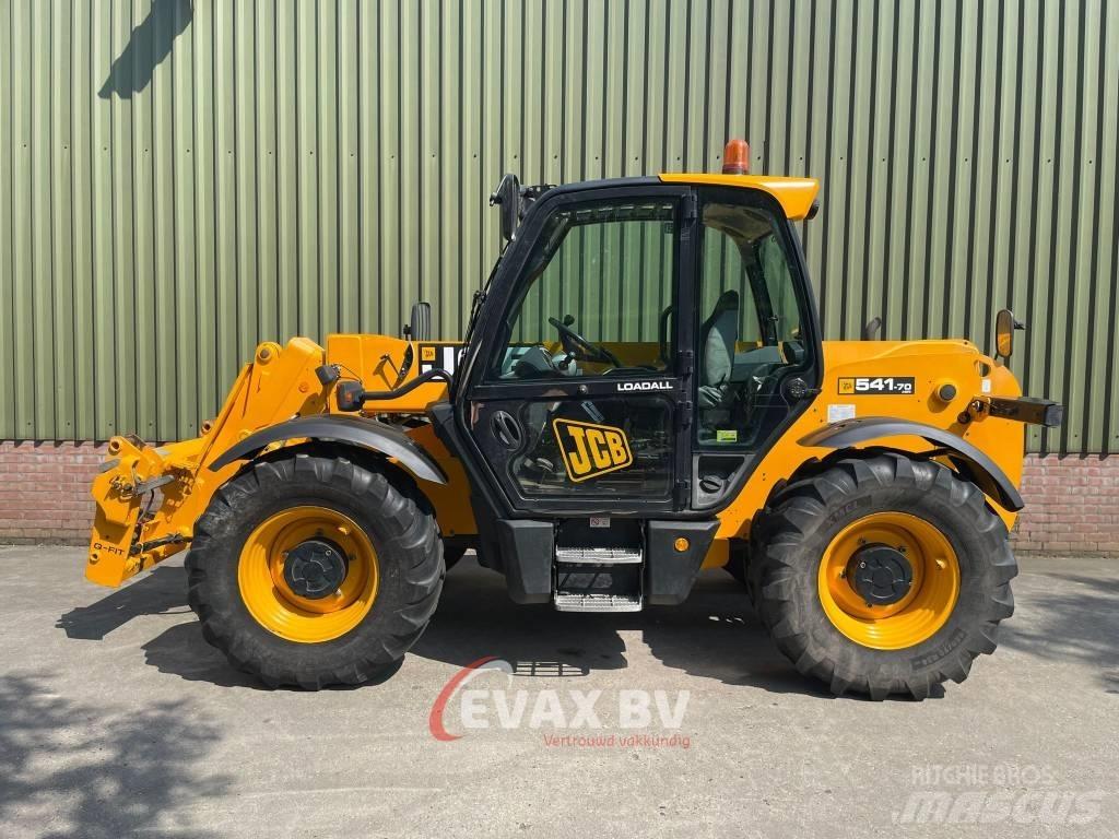JCB 541-70 Poljoprivredni teleskopski utovarivači