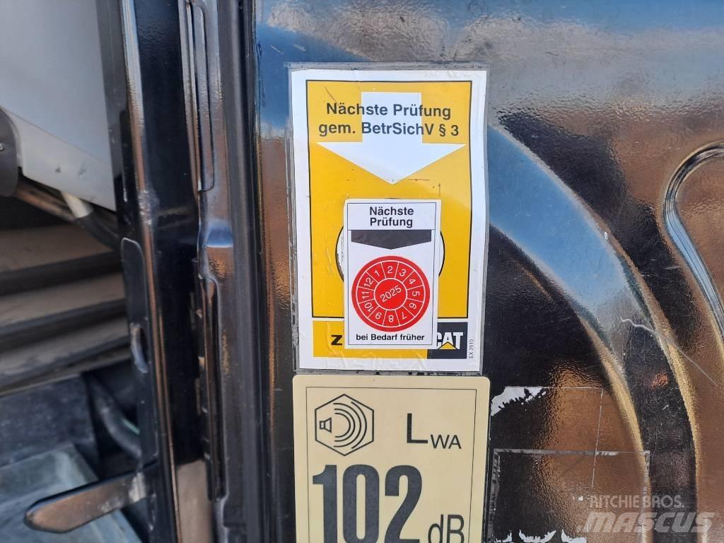CAT M 313D Bageri točkaši