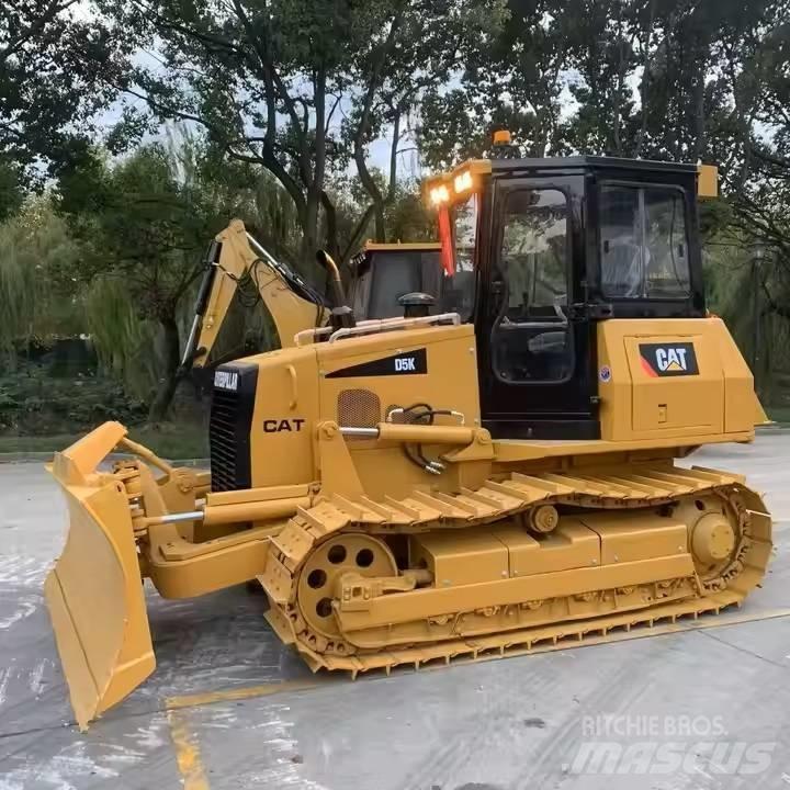 CAT D 5 K Buldožeri guseničari