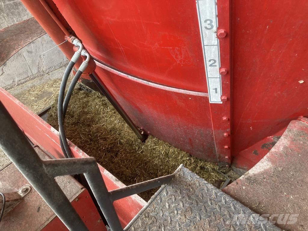 Trioliet AVM 24 Fideri/hranilice