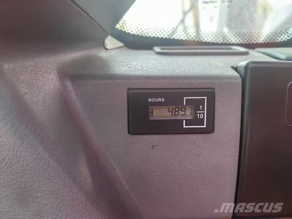 Doosan DX 225 LC Bageri guseničari