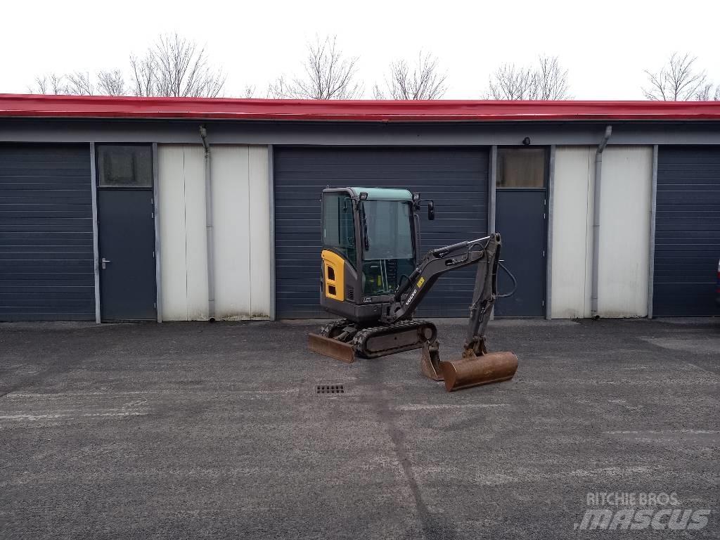 Volvo EC 15 Mini bageri < 7t