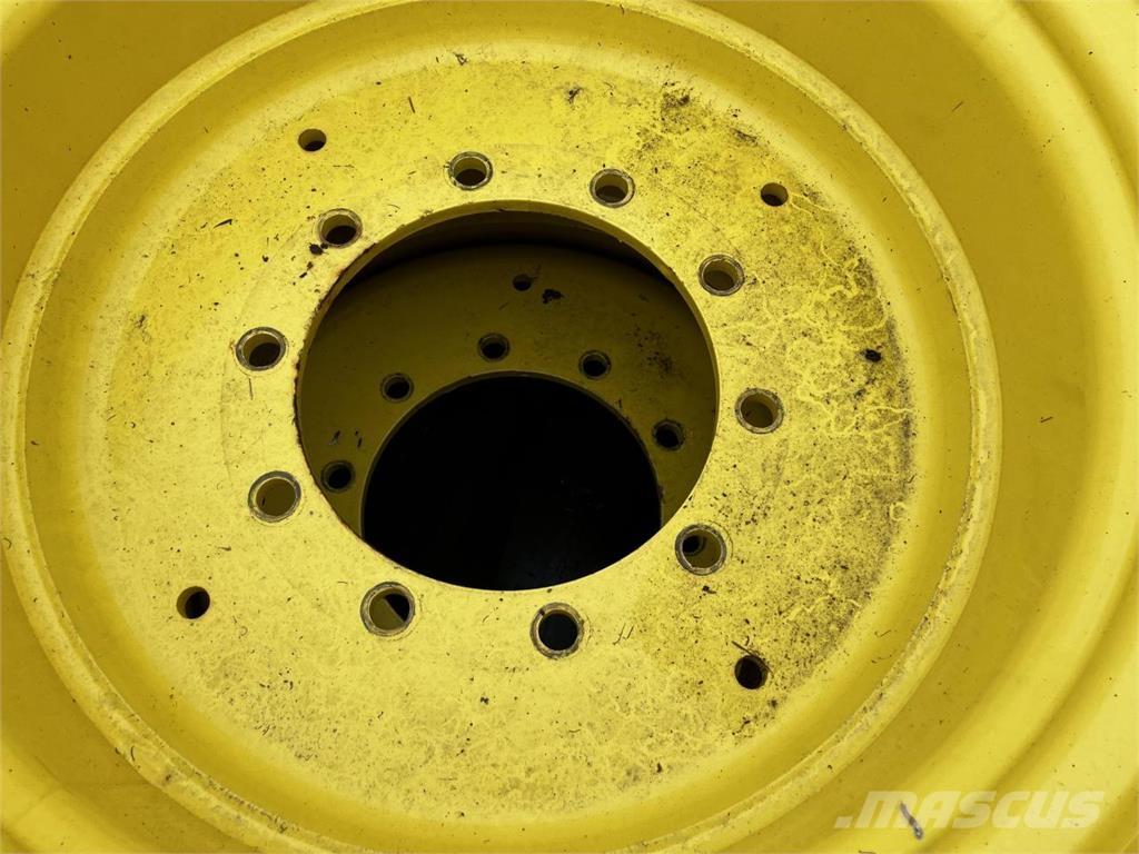 John Deere 15x28 Gume, točkovi i felne