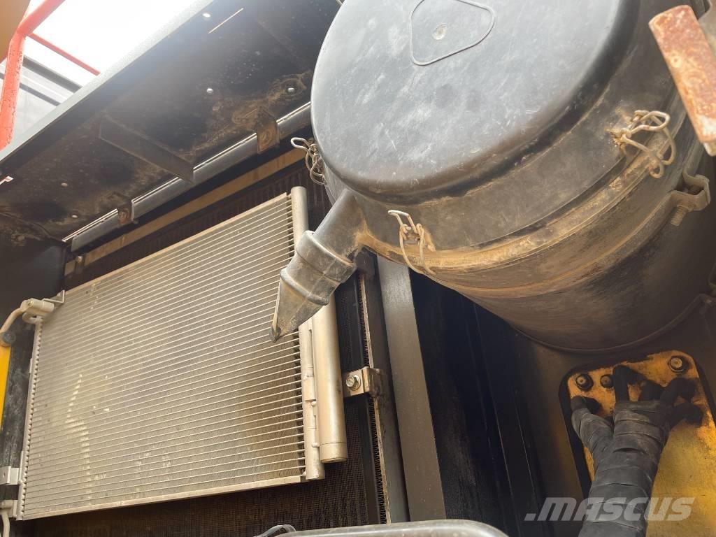 Volvo EC 480 Bageri guseničari