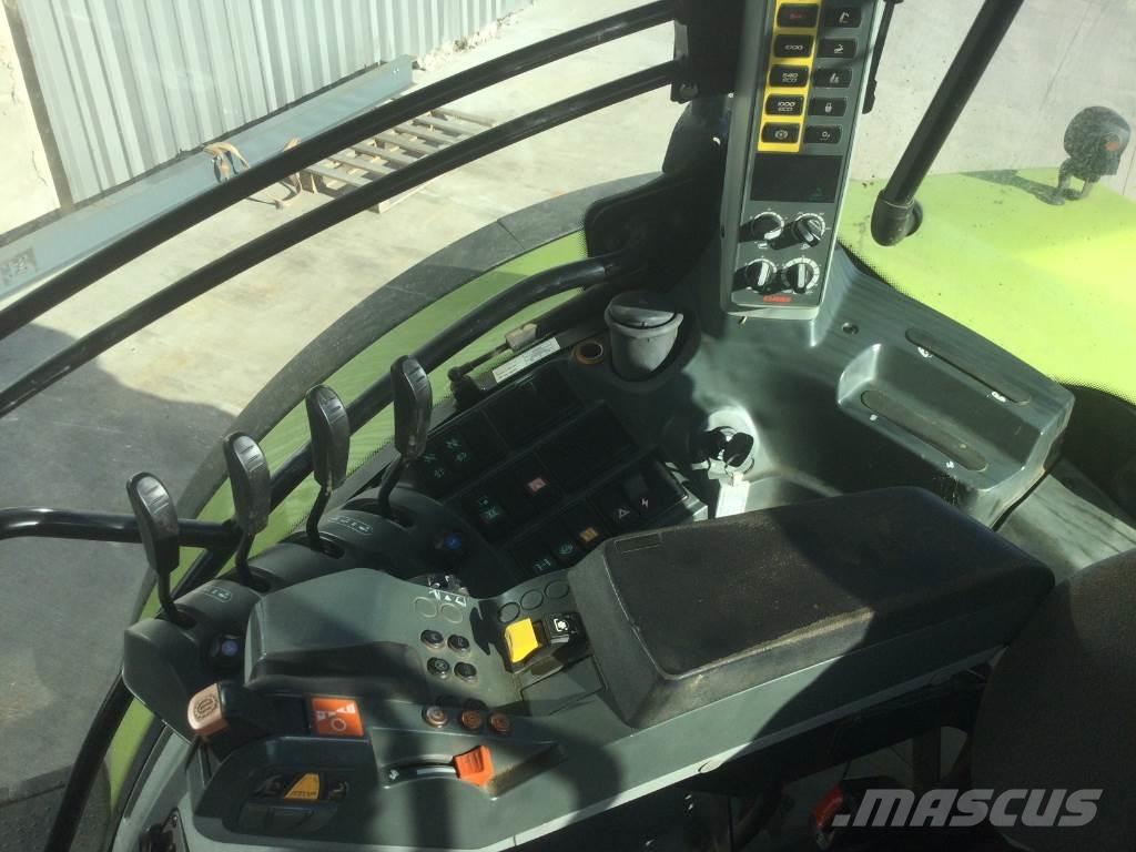CLAAS ARION 620 Traktori