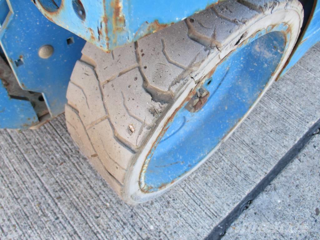 Genie GS 2632 (059) Makazaste platforme