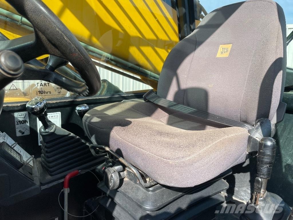 JCB 540-140 Hi Viz Teleskopski viljuškari