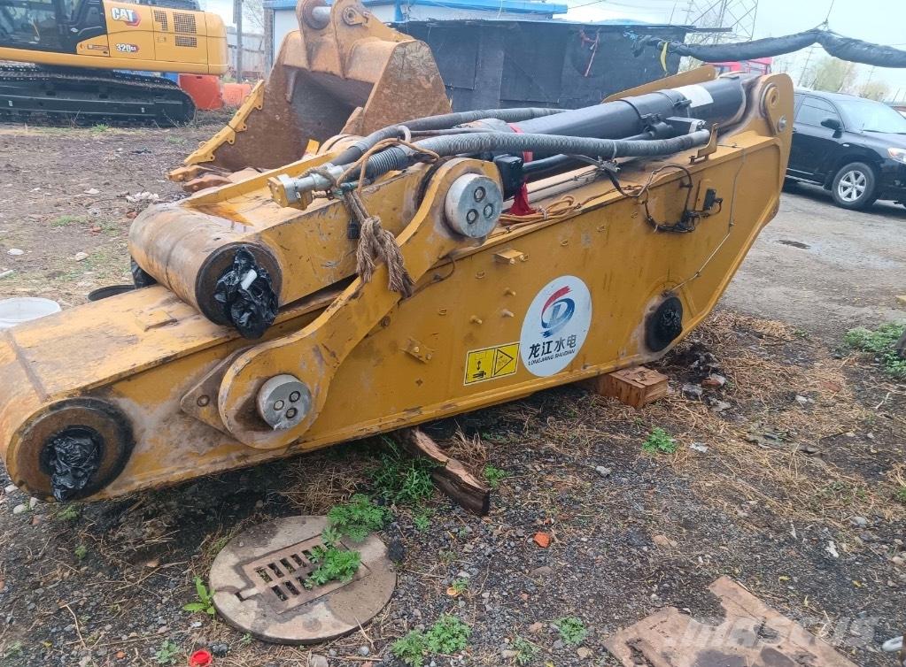 CAT 395 Bageri guseničari