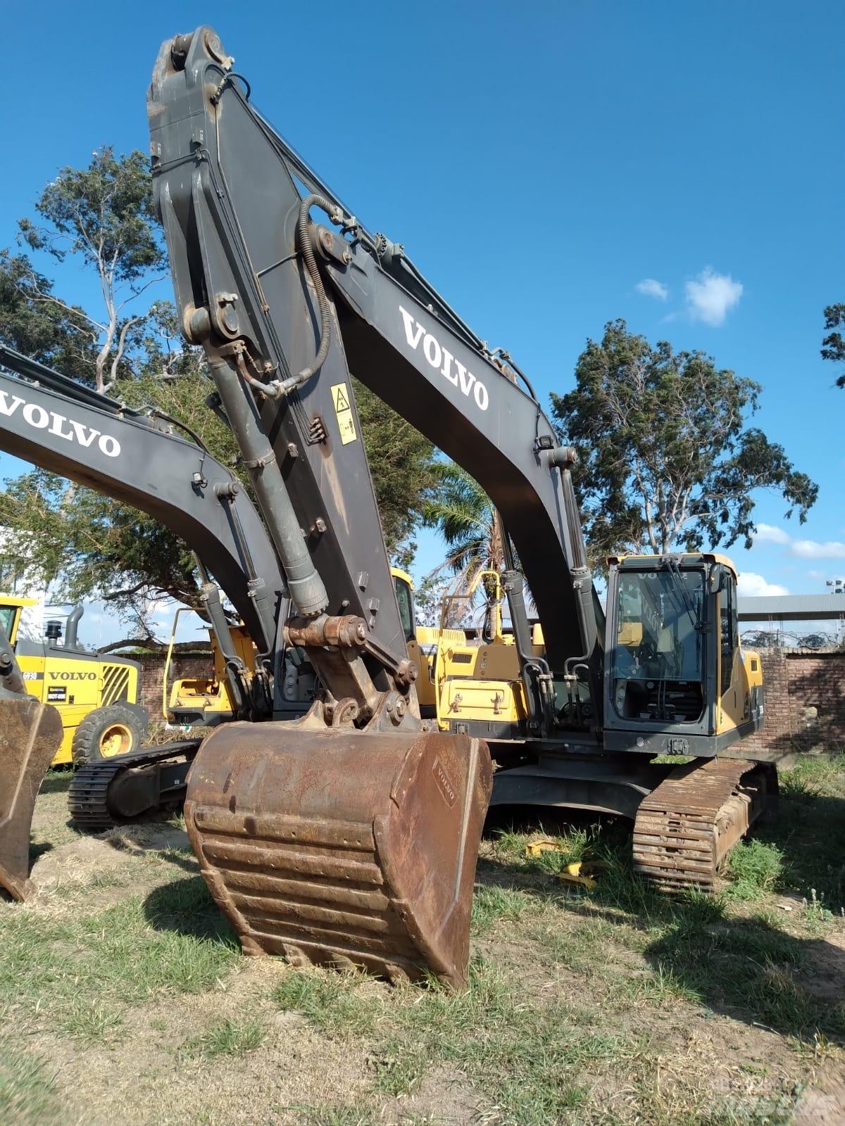 Volvo EC 250 D L Bageri guseničari