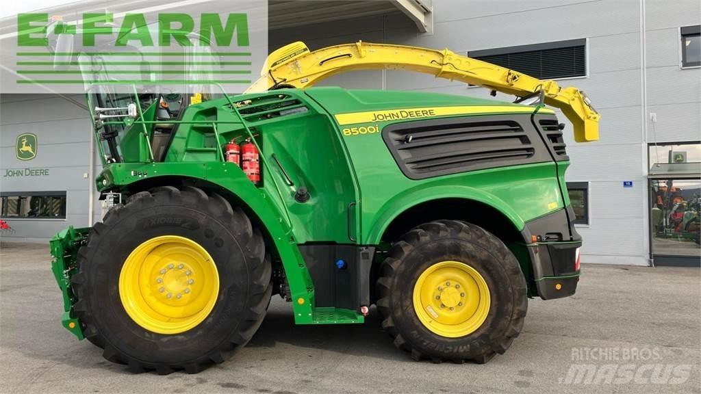 John Deere 8500i Mašine za stočnu hranu sa sopstvenim pogonom