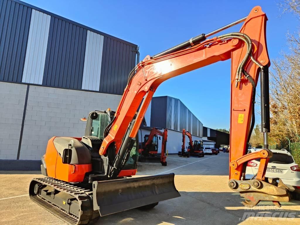 Kubota KX080-4a2 Midi bageri 7t – 12t