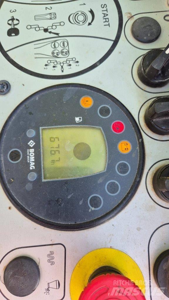 Bomag BW 100 AD M-5 Valjci sa duplim bubnjem