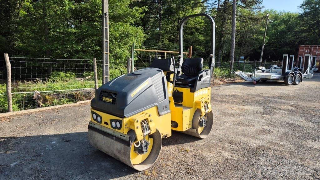 Bomag BW 100 AD M-5 Valjci sa duplim bubnjem