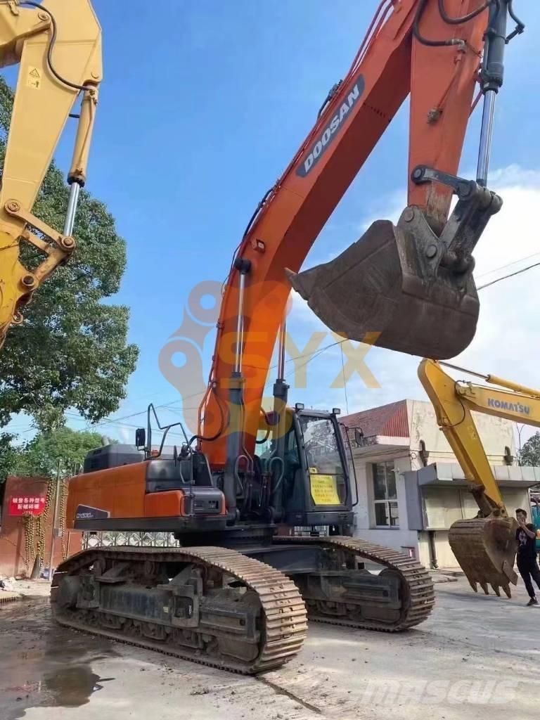 Doosan DX530 LC Bageri guseničari