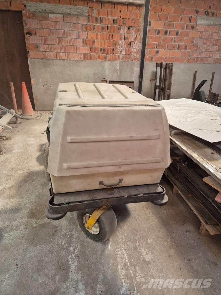 Walker Maaier Zero turn kosilice