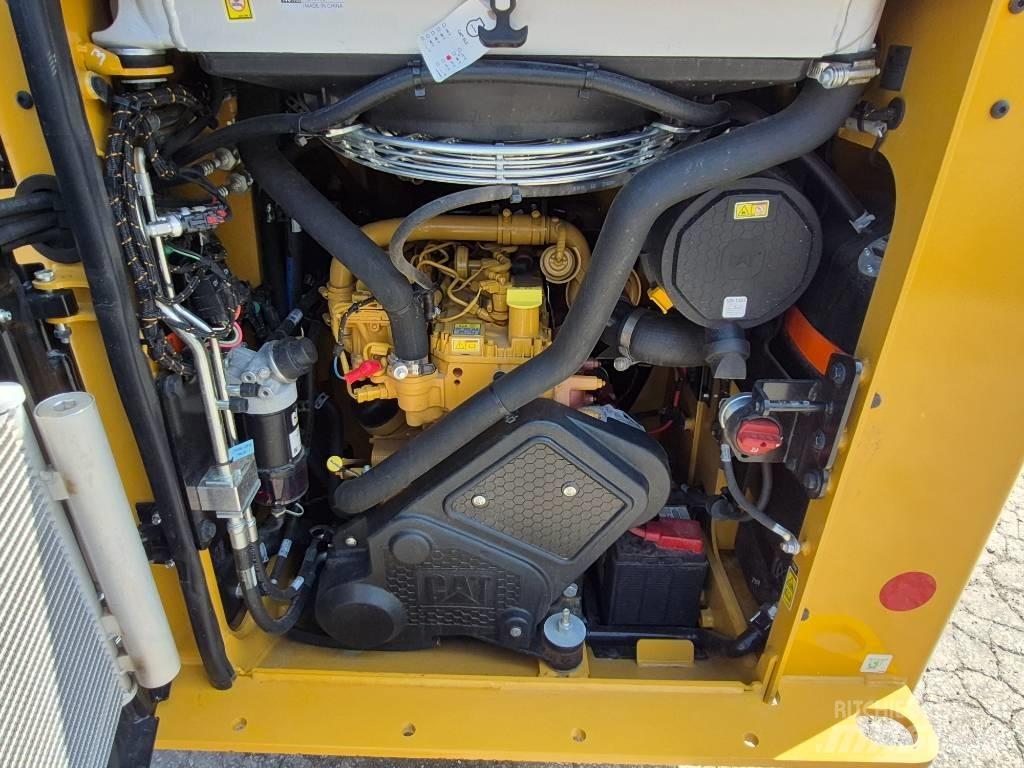 CAT 255 Skid steer mini utovarivači