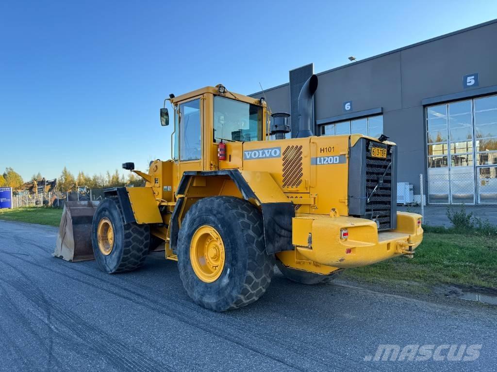 Volvo L 120 D Utovarivači na točkove