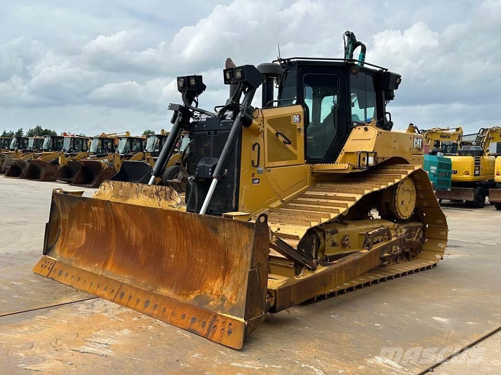CAT D6 LGP Buldožeri guseničari