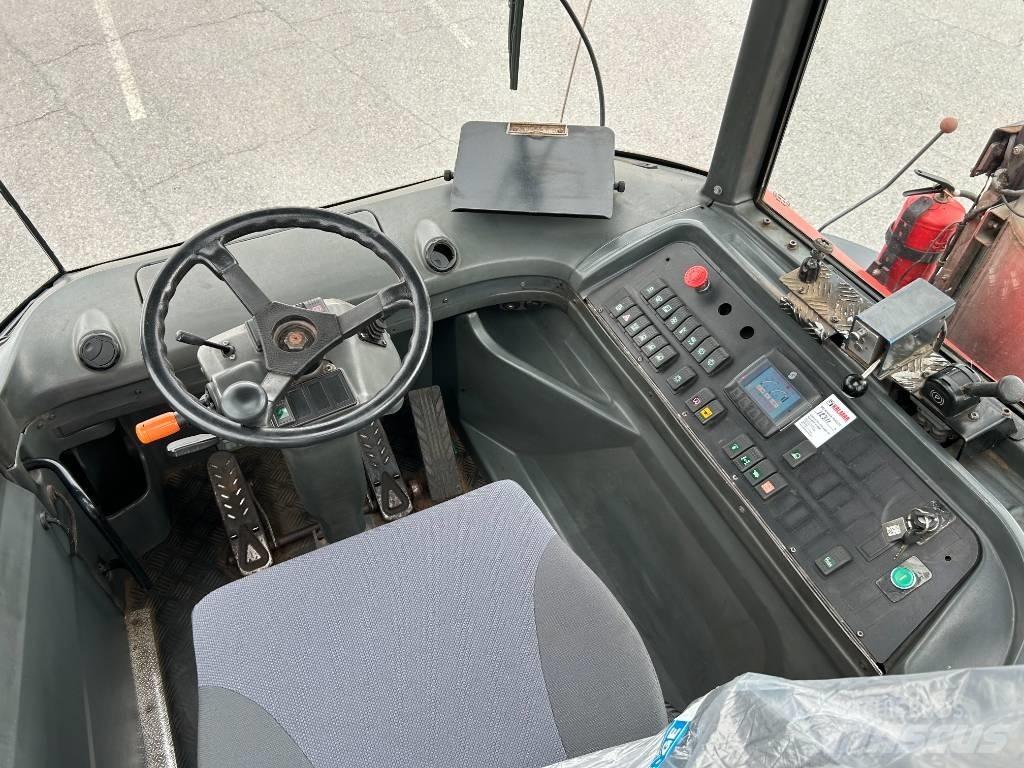 Kalmar TR618i Terminalni tegljači