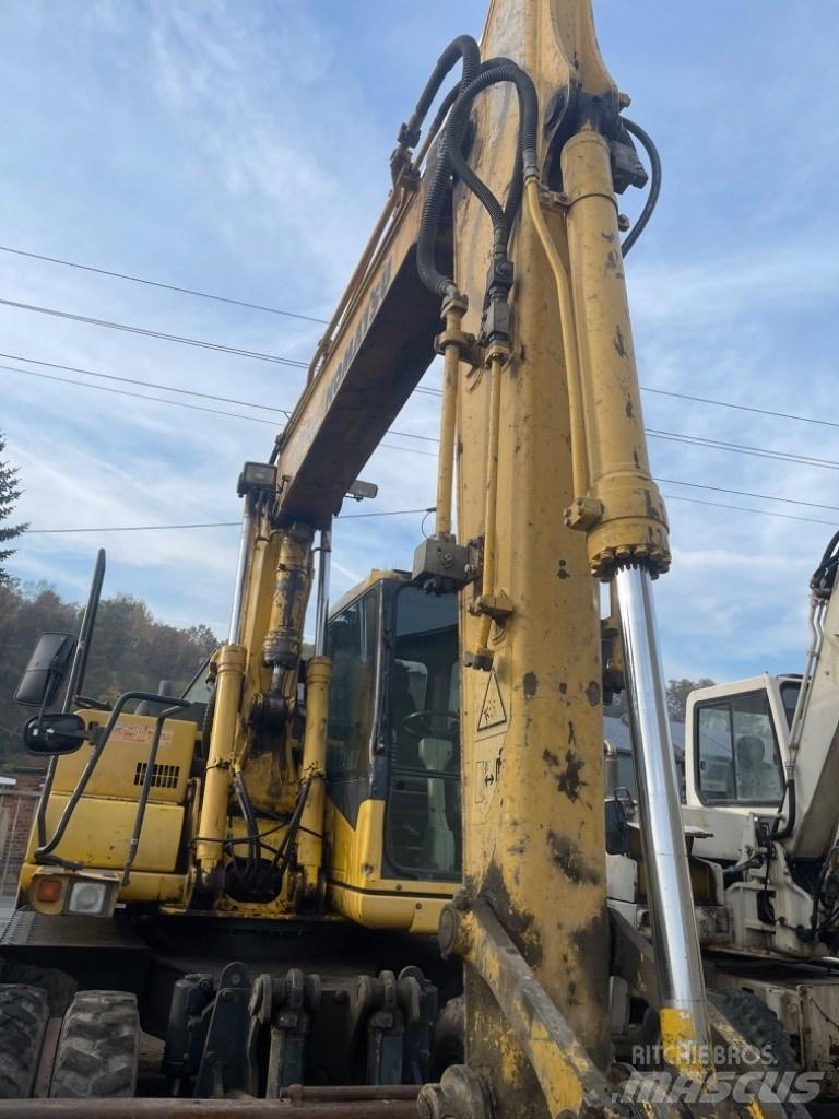 Komatsu PW 130-7K Bageri točkaši