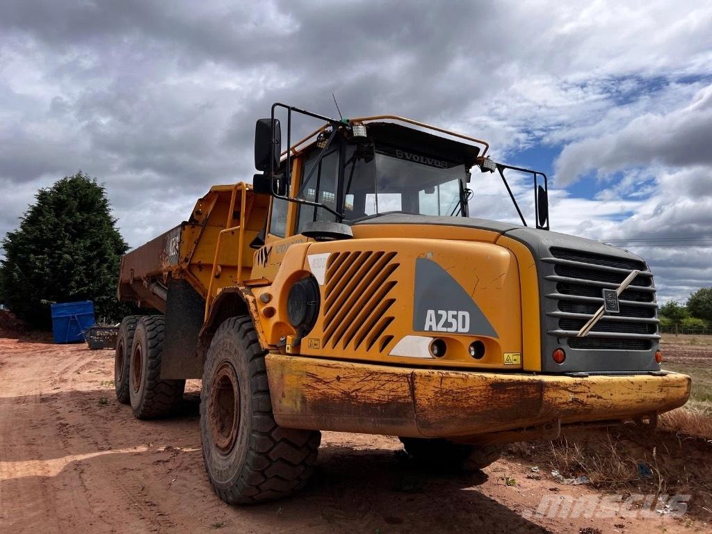 Volvo A 25 D Zglobni damperi