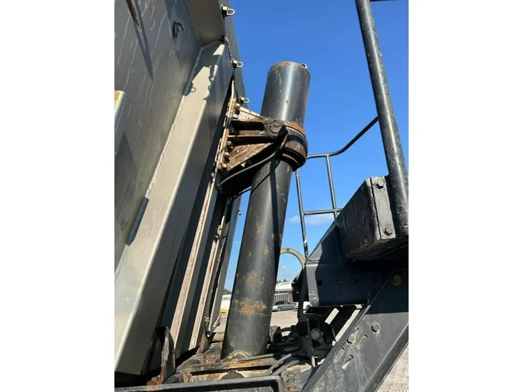 Schwarzmüller HKS 2 Kiperi prikolice