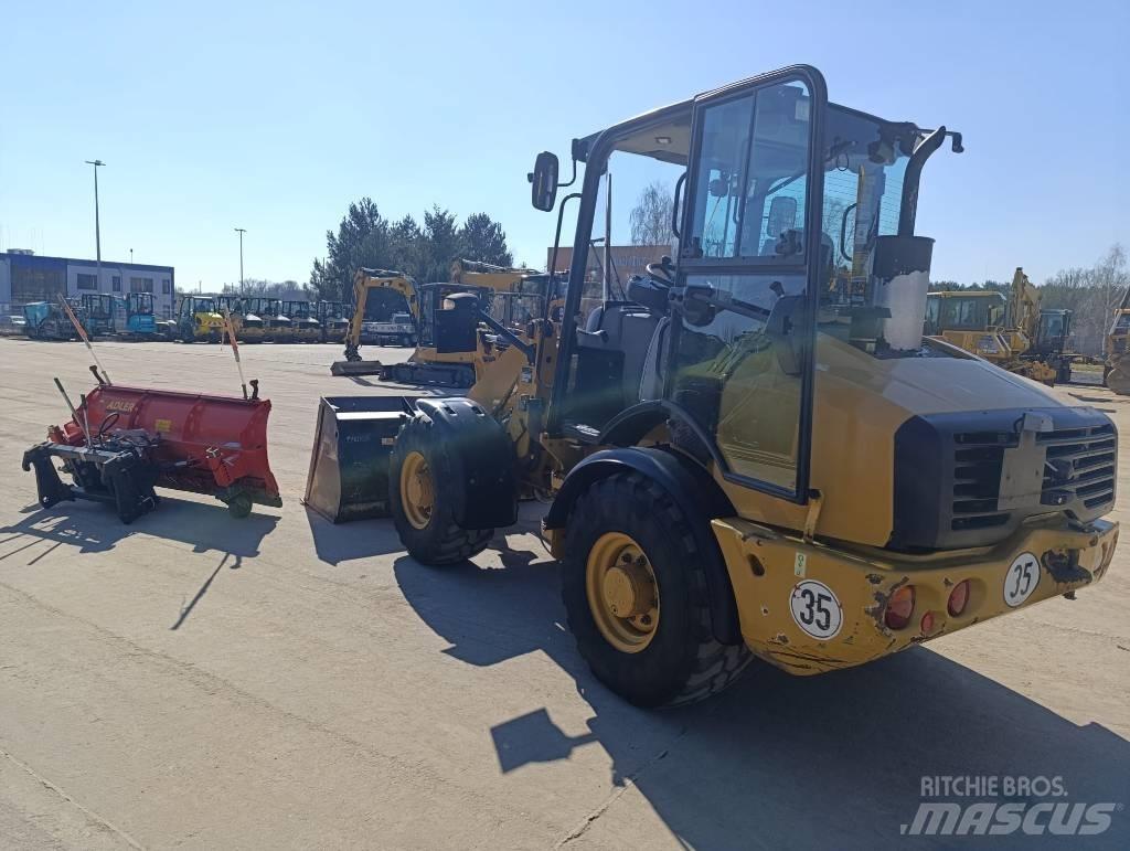 CAT 907 H 2 Utovarivači na točkove