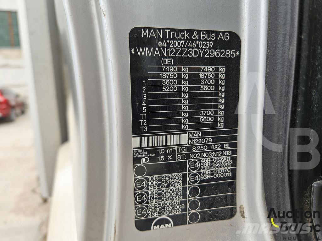 MAN TGL8.250 Kamioni sa ciradom