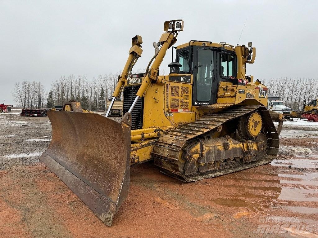 CAT D 6 T XW Buldožeri guseničari