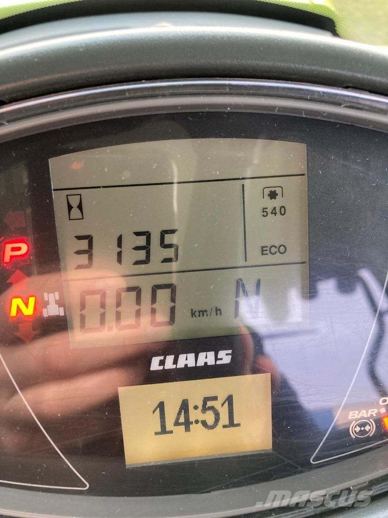 CLAAS Axion 870 Traktori