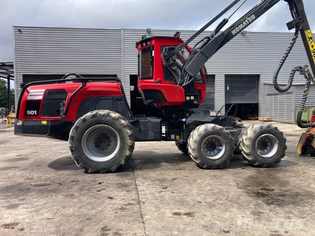 Komatsu 901 Harversteri