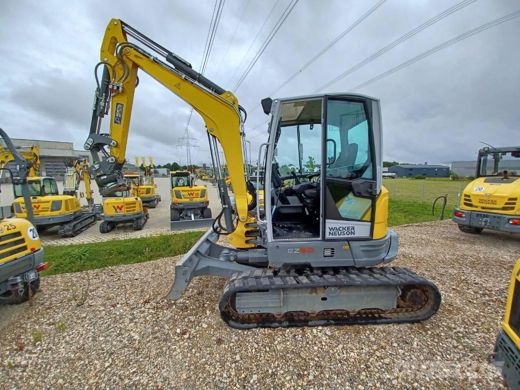 Wacker Neuson EZ50 Bageri guseničari