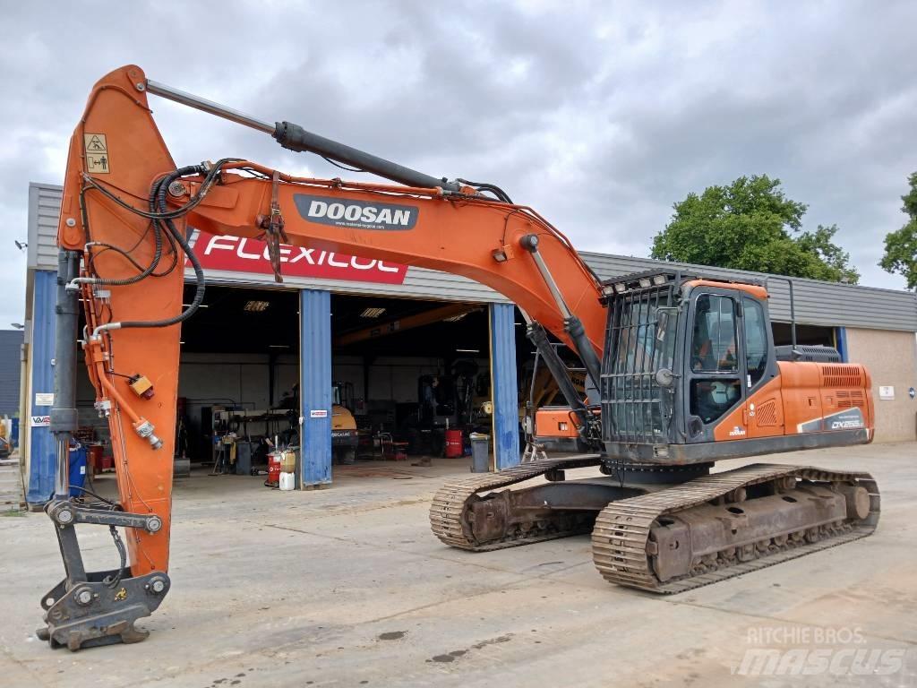 Doosan DX 255 LC Bageri guseničari