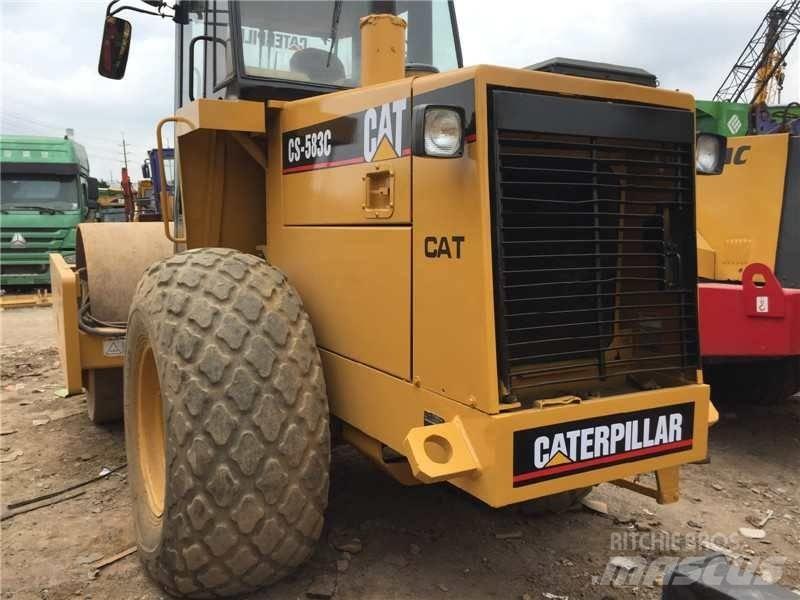 CAT CS 583 C Valjci sa jednim bubnjem