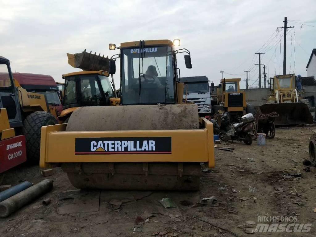 CAT CS 583 C Valjci sa jednim bubnjem