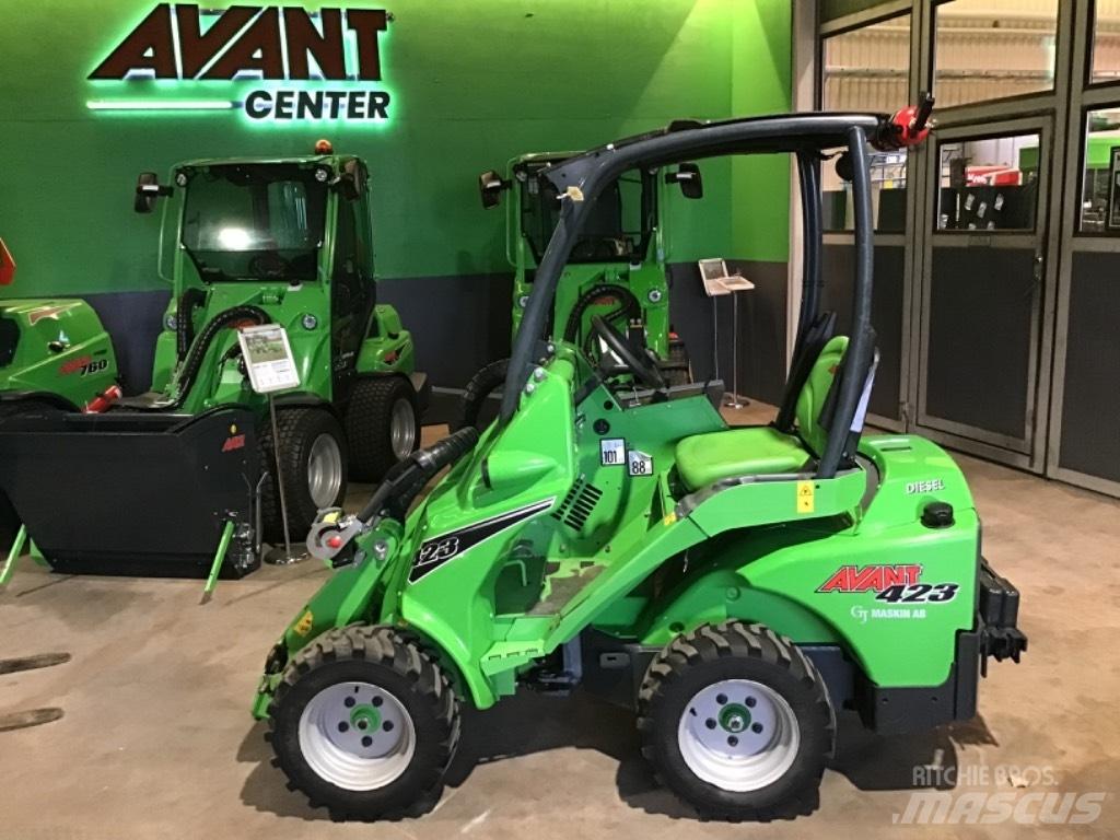 Avant 423 Skid steer mini utovarivači