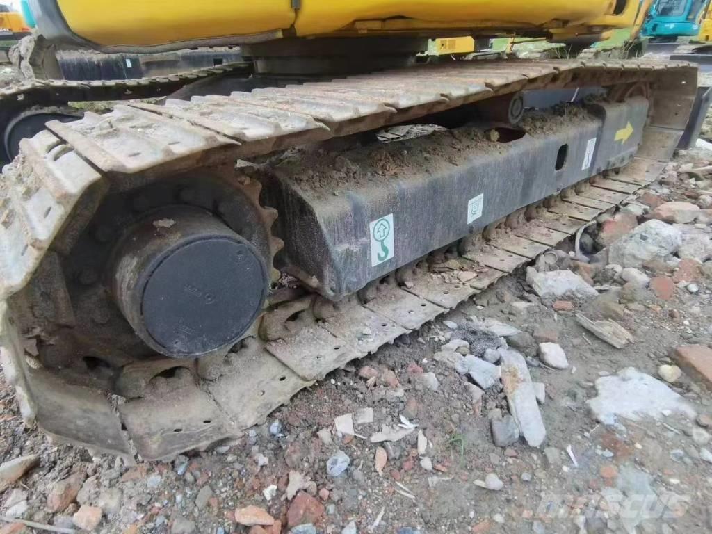 Komatsu PC40 Mini bageri < 7t