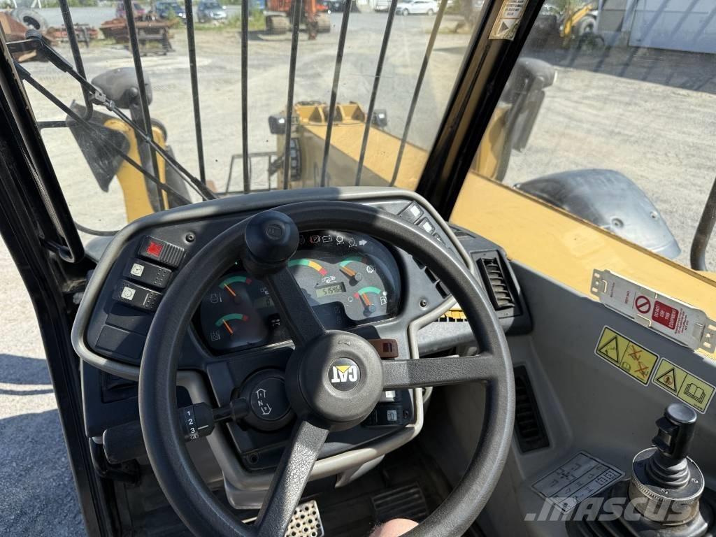 CAT 360 B Teleskopski viljuškari