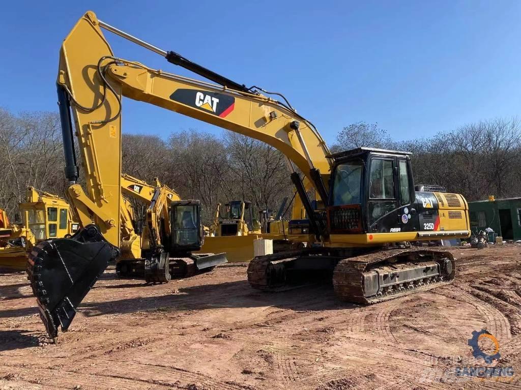 CAT 325 D Bageri guseničari