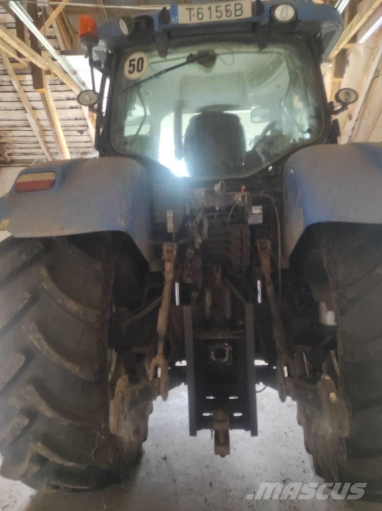 New Holland T 7.210 Traktori