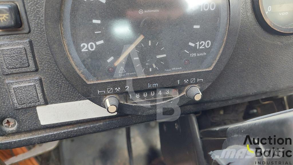 MAZ 533731 Kamioni cisterne