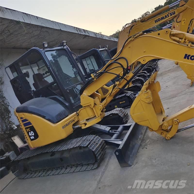 Komatsu PC 40 Mini bageri < 7t