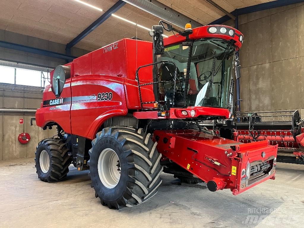 Case IH 9230 Kombajni