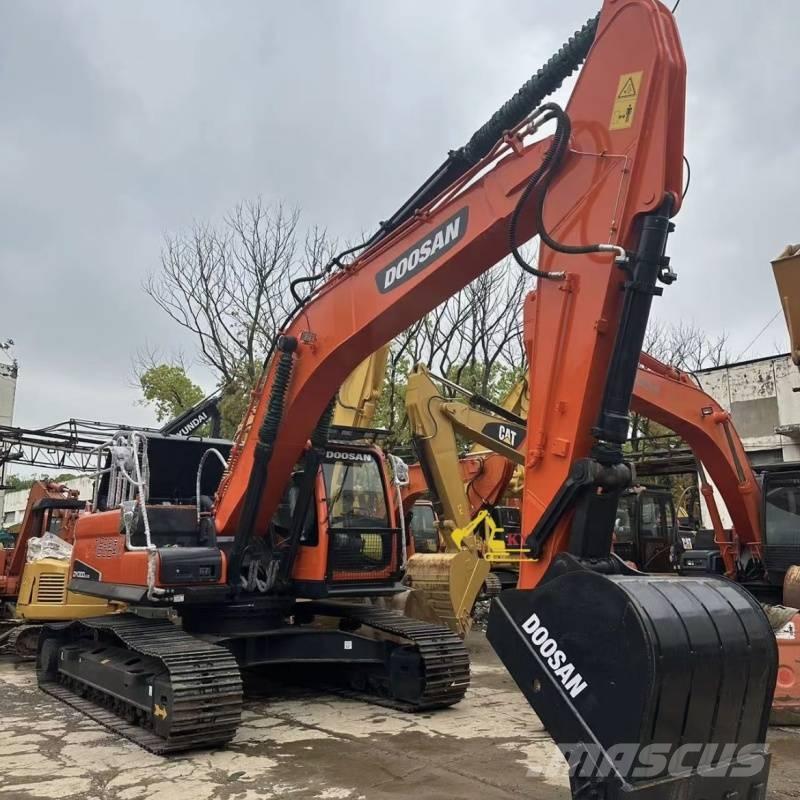 Doosan 300-9c Bageri guseničari